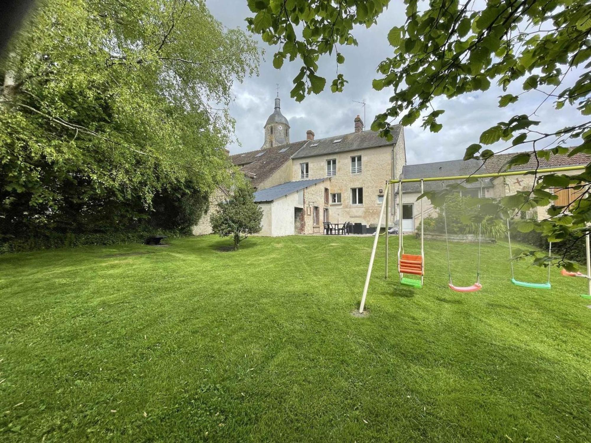 Gîte La Mesnière, 5 pièces, 12 personnes - FR-1-497-65 Extérieur photo