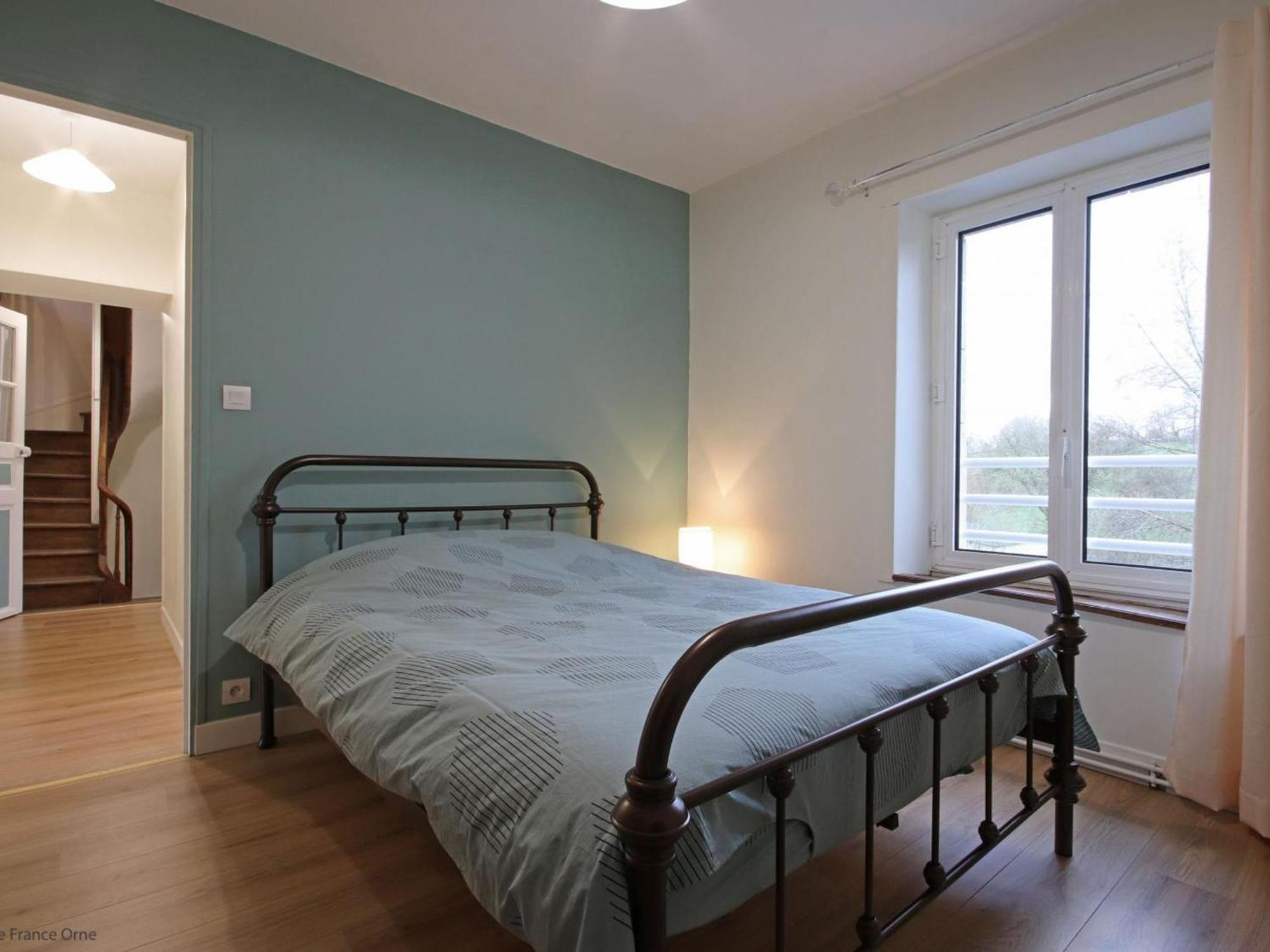 Gîte La Mesnière, 5 pièces, 12 personnes - FR-1-497-65 Extérieur photo