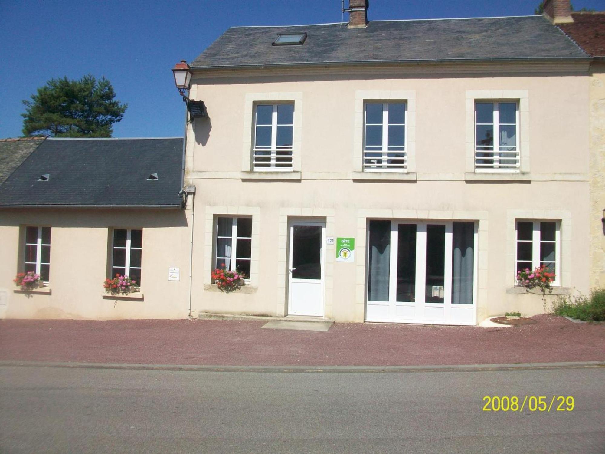 Gîte La Mesnière, 5 pièces, 12 personnes - FR-1-497-65 Extérieur photo