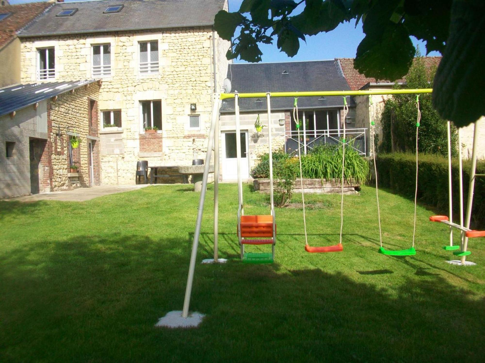 Gîte La Mesnière, 5 pièces, 12 personnes - FR-1-497-65 Extérieur photo